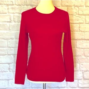 Neiman Marcus red 100% cashmere crew neck sweater